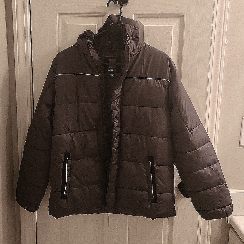 Swiss tech dark gray Winter Jacket. Size XXl/2XG boys